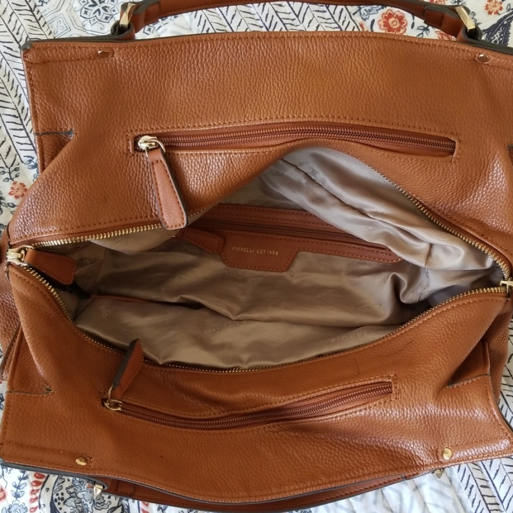 Purse - Picture 3 of 3